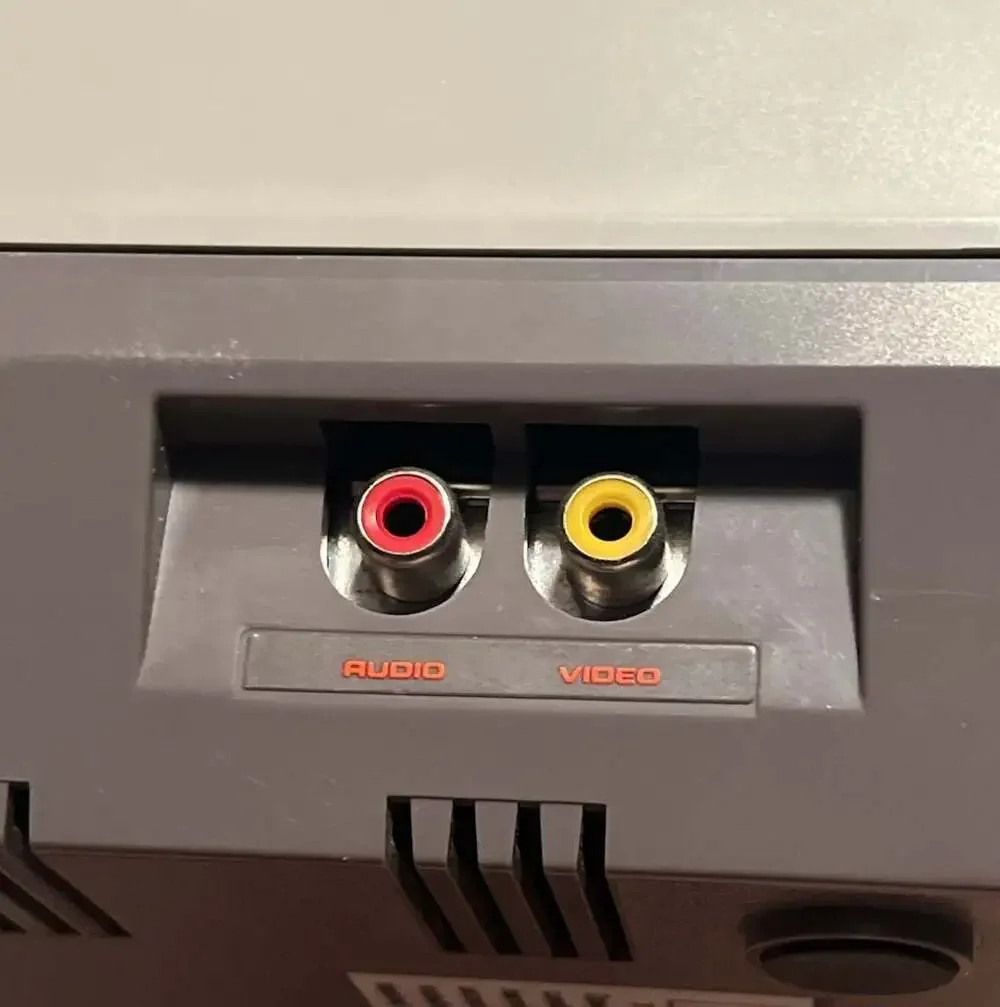 Nintendo Entertainment System NES Console